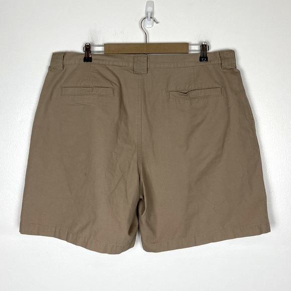 Savane Men’s Hiking Cargo Shorts Size 42 Outdoor Utility Elastic Waist Beige - Picture 2 of 10